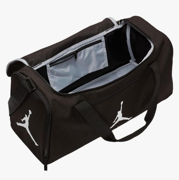 Nike Air Small Duffle Bag - Picture 4 of 5